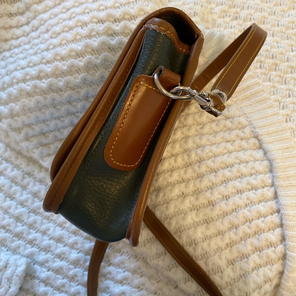 Top Grain Leather Vintage USA Archer Crossbody Purse - Picture 6 of 9